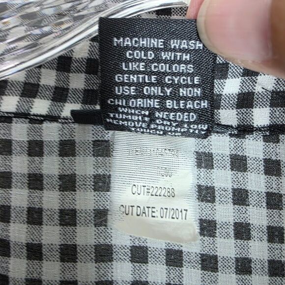 Torrid Plaid Black/White Button Up Ruffle Sheer Top Shirt Size 2 Long Sleeve - Picture 4 of 7